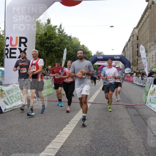 06.09.2026 - CURREX Alsterlauf Yannick Fuchs http://msf.ph/oto/10193730 06.09.2026 09:57:41 Ziel 2237, 2242, 2288, 2523, 2538, 2663, 2877, 2950, 3097, 3442, 3514, 4213, 4224, 4334, 4682, 4691, 5107, 5215, 5247, 5736, 5775, 6020, 6042, 6078, 6137, 6318, 6365, 8231, 8307 meine-sportfotos.de