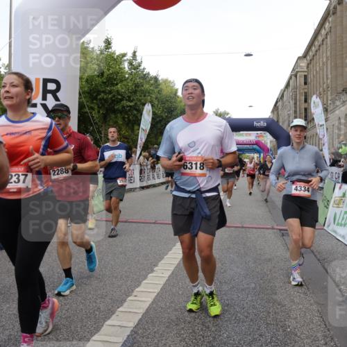 06.09.2026 - CURREX Alsterlauf Yannick Fuchs http://msf.ph/oto/10193839 06.09.2026 09:57:42 Ziel 2237, 2242, 2288, 2523, 2538, 2663, 2877, 2950, 3097, 3122, 3442, 3514, 4213, 4334, 4682, 4691, 5107, 5215, 5247, 5660, 5736, 5775, 6042, 6078, 6137, 6318, 6365, 8231, 8307 meine-sportfotos.de
