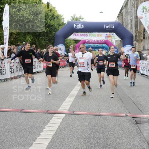 06.09.2026 - CURREX Alsterlauf Yannick Fuchs http://msf.ph/oto/10193863 06.09.2026 10:05:59 Ziel 3098, 3842, 3976, 4481, 4736, 4737, 4741, 4894, 5070, 5115, 5277, 5556, 5726, 5781, 6045, 6089, 6107, 6121, 6385, 8056, 8143 meine-sportfotos.de