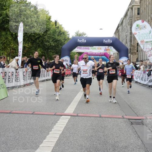 06.09.2026 - CURREX Alsterlauf Yannick Fuchs http://msf.ph/oto/10193875 06.09.2026 10:05:59 Ziel 3098, 3842, 3976, 4481, 4736, 4737, 4741, 4894, 5070, 5115, 5277, 5556, 5726, 5781, 6045, 6089, 6107, 6121, 6385, 8056, 8143 meine-sportfotos.de