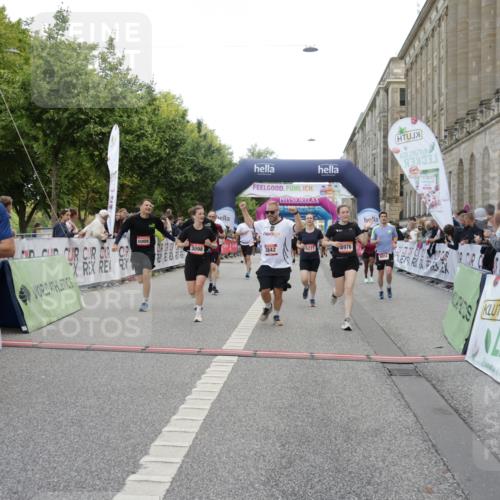 06.09.2026 - CURREX Alsterlauf Yannick Fuchs http://msf.ph/oto/10193887 06.09.2026 10:05:59 Ziel 3098, 3842, 3976, 4481, 4736, 4737, 4741, 4894, 5070, 5115, 5277, 5556, 5726, 5781, 6045, 6089, 6107, 6121, 6385, 8056, 8143 meine-sportfotos.de