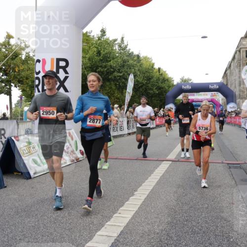 06.09.2026 - CURREX Alsterlauf Yannick Fuchs http://msf.ph/oto/10194073 06.09.2026 09:57:46 Ziel 2237, 2242, 2288, 2523, 2538, 2663, 2672, 2877, 2932, 2950, 3097, 3122, 3442, 3514, 4334, 4691, 4950, 5111, 5247, 5660, 5736, 5790, 6078, 6108, 6137, 6239, 6318, 8231, 8307 meine-sportfotos.de