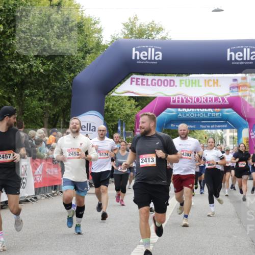 06.09.2026 - CURREX Alsterlauf Yannick Fuchs http://msf.ph/oto/10194298 06.09.2026 10:06:05 Ziel 2413, 2457, 2458, 3098, 3842, 3976, 4383, 4679, 4692, 4894, 5174, 5277, 5726, 5781, 6089, 6107, 6385, 8056, 8143, 8161 meine-sportfotos.de