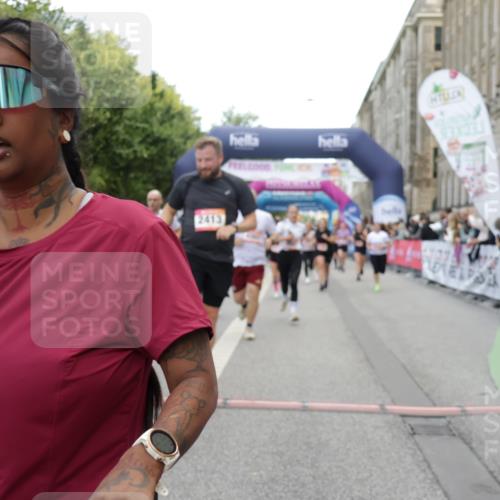 06.09.2026 - CURREX Alsterlauf Yannick Fuchs http://msf.ph/oto/10194485 06.09.2026 10:06:07 Ziel 2196, 2413, 2457, 2458, 3098, 3529, 3842, 3976, 4110, 4383, 4545, 4679, 4692, 4894, 5174, 5277, 5303, 5726, 6089, 6107, 6385, 6433, 8056, 8143, 8161 meine-sportfotos.de