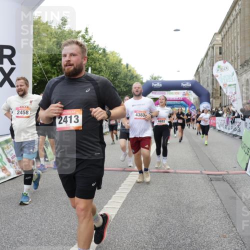 06.09.2026 - CURREX Alsterlauf Yannick Fuchs http://msf.ph/oto/10194596 06.09.2026 10:06:09 Ziel 2196, 2413, 2457, 2458, 2761, 2762, 2763, 2779, 3515, 3529, 3674, 3677, 4110, 4344, 4383, 4545, 4679, 4692, 4894, 5174, 5303, 5726, 6385, 6433, 8056, 8143, 8161 meine-sportfotos.de
