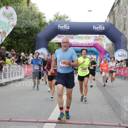 06.09.2026 - CURREX Alsterlauf Yannick Fuchs http://msf.ph/oto/10194790 06.09.2026 09:57:57 Ziel 2672, 2875, 2965, 3075, 3307, 3369, 3403, 3744, 4003, 5470, 5790, 5916, 6108, 6153, 6239, 8311 meine-sportfotos.de
