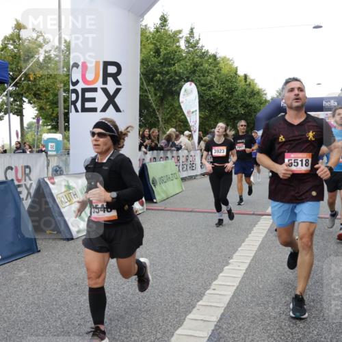06.09.2026 - CURREX Alsterlauf Yannick Fuchs http://msf.ph/oto/10195468 06.09.2026 09:58:07 Ziel 2875, 3075, 3307, 3369, 3394, 3497, 3553, 3580, 3743, 3744, 3841, 3872, 3923, 4034, 4327, 4864, 5470, 5518, 5548, 5707, 6153, 6227, 6343, 8066, 8152, 8163, 8229, 8311 meine-sportfotos.de