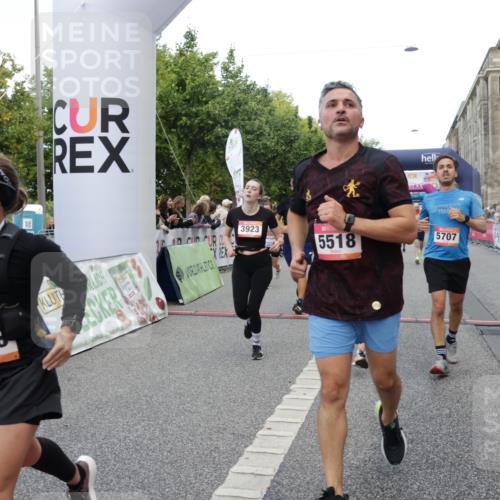 06.09.2026 - CURREX Alsterlauf Yannick Fuchs http://msf.ph/oto/10195496 06.09.2026 09:58:08 Ziel 2875, 3307, 3369, 3394, 3497, 3553, 3580, 3743, 3744, 3841, 3872, 3923, 4034, 4327, 4864, 5470, 5518, 5548, 5707, 6153, 6227, 6343, 8066, 8152, 8163, 8229, 8311 meine-sportfotos.de