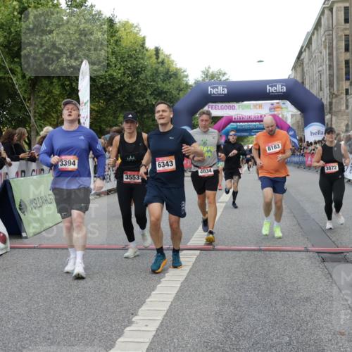 06.09.2026 - CURREX Alsterlauf Yannick Fuchs http://msf.ph/oto/10195715 06.09.2026 09:58:10 Ziel 3394, 3497, 3553, 3580, 3743, 3841, 3872, 3923, 4034, 4327, 4864, 5518, 5548, 5707, 5986, 6227, 6343, 6409, 8066, 8152, 8163, 8229 meine-sportfotos.de