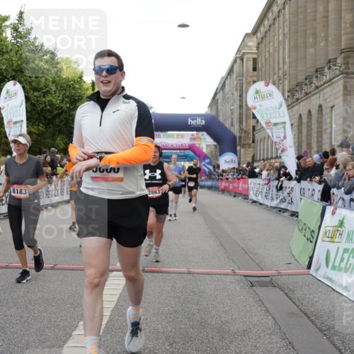 06.09.2026 - CURREX Alsterlauf Yannick Fuchs http://msf.ph/oto/10195743 06.09.2026 10:06:26 Ziel 2266, 2541, 2625, 2863, 3736, 3772, 3942, 3947, 4027, 4075, 4508, 4650, 4819, 5003, 5181, 5364, 5600, 6308, 6328, 6350, 8183 meine-sportfotos.de