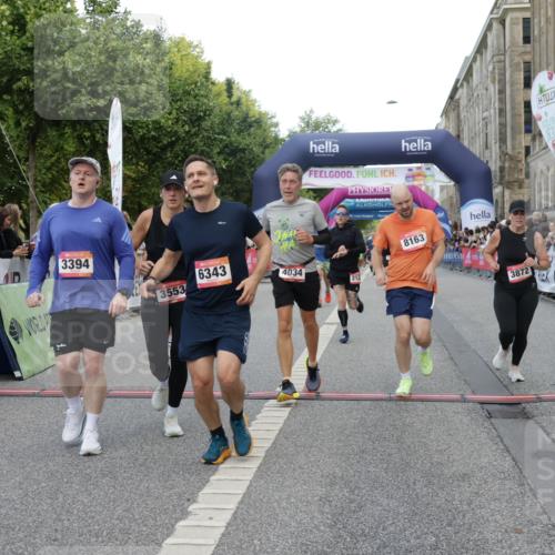 06.09.2026 - CURREX Alsterlauf Yannick Fuchs http://msf.ph/oto/10195748 06.09.2026 09:58:11 Ziel 3394, 3497, 3553, 3580, 3743, 3841, 3872, 3923, 4034, 4327, 4864, 5518, 5548, 5707, 5986, 6227, 6343, 6409, 8066, 8163 meine-sportfotos.de