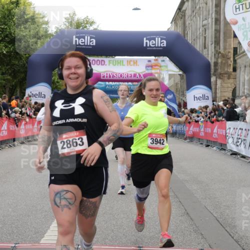 06.09.2026 - CURREX Alsterlauf Yannick Fuchs http://msf.ph/oto/10195765 06.09.2026 10:06:26 Ziel 2266, 2541, 2625, 2863, 3736, 3772, 3942, 3947, 4027, 4075, 4508, 4650, 4819, 5003, 5181, 5364, 5600, 6308, 6328, 6350, 8183 meine-sportfotos.de