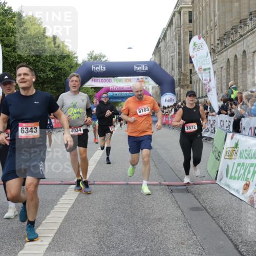 06.09.2026 - CURREX Alsterlauf Yannick Fuchs http://msf.ph/oto/10195774 06.09.2026 09:58:11 Ziel 3394, 3497, 3553, 3580, 3743, 3841, 3872, 3923, 4034, 4327, 4864, 5518, 5548, 5707, 5986, 6227, 6343, 6409, 8066, 8163 meine-sportfotos.de