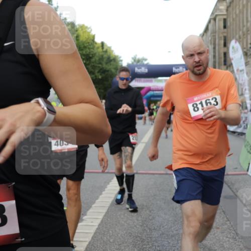 06.09.2026 - CURREX Alsterlauf Yannick Fuchs http://msf.ph/oto/10195899 06.09.2026 09:58:13 Ziel 2864, 3394, 3497, 3553, 3580, 3841, 3872, 3923, 4034, 4327, 5518, 5548, 5707, 5986, 6227, 6343, 6409, 8003, 8163 meine-sportfotos.de