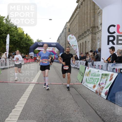 06.09.2026 - CURREX Alsterlauf Yannick Fuchs http://msf.ph/oto/10195917 06.09.2026 10:06:29 Ziel 2266, 2541, 2863, 3736, 3772, 3942, 3947, 4508, 4650, 4819, 5600, 6464, 8183 meine-sportfotos.de