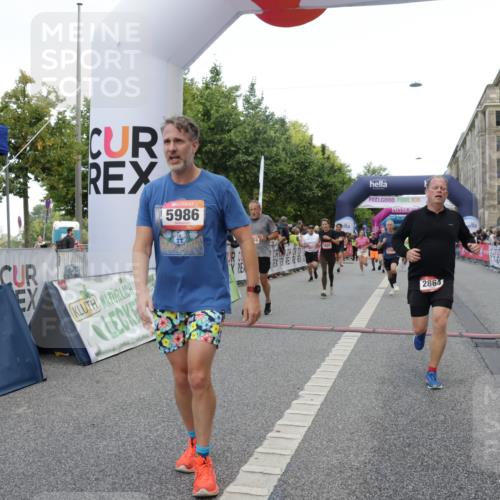 06.09.2026 - CURREX Alsterlauf Yannick Fuchs http://msf.ph/oto/10196127 06.09.2026 09:58:17 Ziel 2706, 2864, 3394, 3553, 3603, 3804, 3872, 4034, 4106, 4501, 4525, 4732, 4800, 5257, 5986, 6227, 6343, 6409, 8003, 8052, 8163 meine-sportfotos.de
