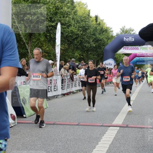 06.09.2026 - CURREX Alsterlauf Yannick Fuchs http://msf.ph/oto/10196158 06.09.2026 09:58:17 Ziel 2706, 2864, 3394, 3553, 3603, 3804, 3872, 4034, 4106, 4501, 4525, 4732, 4800, 5257, 5986, 6227, 6343, 6409, 8003, 8052, 8163 meine-sportfotos.de