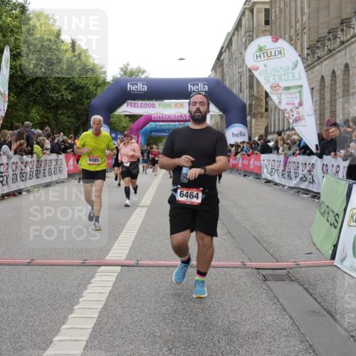 06.09.2026 - CURREX Alsterlauf Yannick Fuchs http://msf.ph/oto/10196257 06.09.2026 10:06:34 Ziel 2266, 2541, 3491, 3772, 3942, 3947, 4337, 4508, 4725, 4819, 5001, 6085, 6464 meine-sportfotos.de