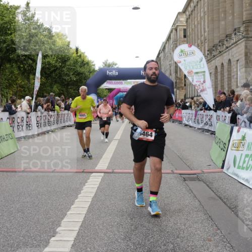 06.09.2026 - CURREX Alsterlauf Yannick Fuchs http://msf.ph/oto/10196301 06.09.2026 10:06:34 Ziel 2266, 2541, 3491, 3772, 3942, 3947, 4337, 4508, 4725, 4819, 5001, 6085, 6464 meine-sportfotos.de