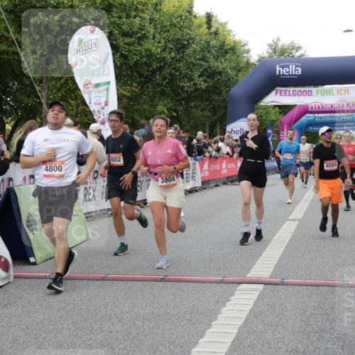 06.09.2026 - CURREX Alsterlauf Yannick Fuchs http://msf.ph/oto/10196366 06.09.2026 09:58:20 Ziel 2706, 2864, 3603, 3679, 3804, 4106, 4501, 4525, 4732, 4800, 5018, 5257, 5986, 6409, 8003, 8052, 8296 meine-sportfotos.de