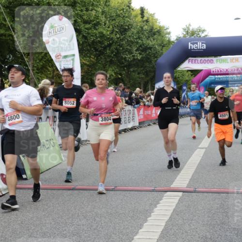 06.09.2026 - CURREX Alsterlauf Yannick Fuchs http://msf.ph/oto/10196392 06.09.2026 09:58:21 Ziel 2706, 2864, 3055, 3603, 3679, 3804, 4106, 4501, 4525, 4732, 4800, 5018, 5257, 5986, 6409, 8003, 8052, 8296 meine-sportfotos.de