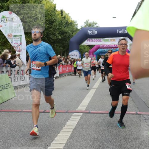 06.09.2026 - CURREX Alsterlauf Yannick Fuchs http://msf.ph/oto/10196589 06.09.2026 09:58:24 Ziel 2013, 2706, 2864, 3055, 3560, 3603, 3679, 3804, 4106, 4501, 4525, 4732, 4800, 4806, 5018, 5257, 5840, 5858, 8003, 8052, 8296 meine-sportfotos.de