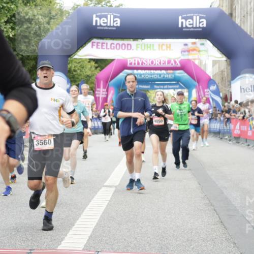 06.09.2026 - CURREX Alsterlauf Yannick Fuchs http://msf.ph/oto/10196758 06.09.2026 09:58:28 Ziel 2013, 2173, 3055, 3261, 3560, 3679, 3693, 3804, 4050, 4106, 4352, 4501, 4525, 4800, 4806, 5018, 5257, 5640, 5840, 5858, 6099, 6118, 6470, 8052, 8296, 8319 meine-sportfotos.de