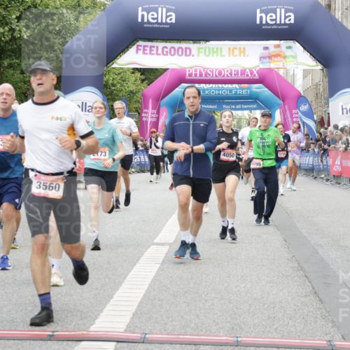 06.09.2026 - CURREX Alsterlauf Yannick Fuchs http://msf.ph/oto/10196787 06.09.2026 09:58:28 Ziel 2013, 2173, 3055, 3261, 3560, 3679, 3693, 3804, 4050, 4106, 4352, 4501, 4525, 4800, 4806, 5018, 5257, 5640, 5840, 5858, 6099, 6118, 6470, 8052, 8296, 8319 meine-sportfotos.de