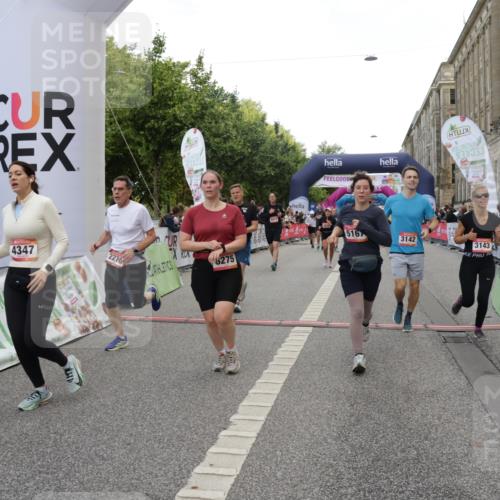 06.09.2026 - CURREX Alsterlauf Yannick Fuchs http://msf.ph/oto/10196831 06.09.2026 10:06:44 Ziel 2270, 2428, 2532, 2533, 2745, 3142, 3143, 3266, 3267, 3491, 3537, 3675, 3855, 4337, 4347, 4725, 5001, 5143, 5167, 6275, 8017 meine-sportfotos.de
