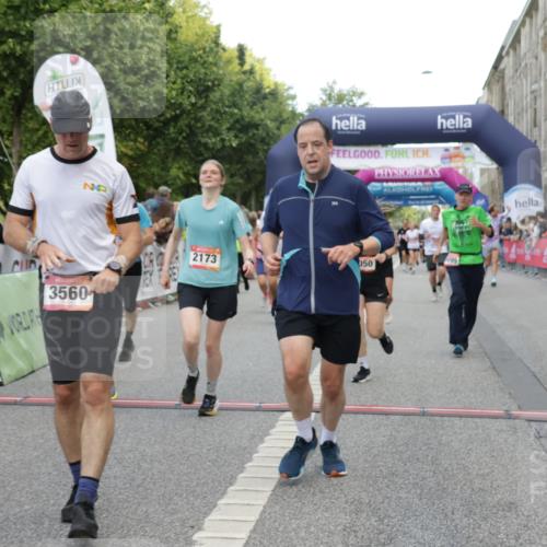 06.09.2026 - CURREX Alsterlauf Yannick Fuchs http://msf.ph/oto/10196895 06.09.2026 09:58:30 Ziel 2013, 2173, 3031, 3055, 3261, 3560, 3679, 3693, 4050, 4352, 4423, 4806, 5018, 5640, 5725, 5840, 5858, 6099, 6118, 6470, 8077, 8296, 8319 meine-sportfotos.de