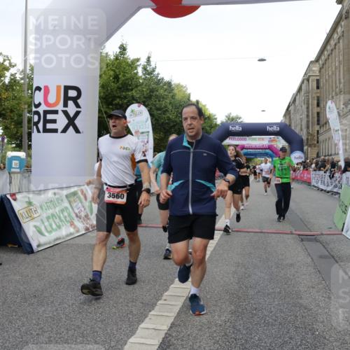 06.09.2026 - CURREX Alsterlauf Yannick Fuchs http://msf.ph/oto/10196927 06.09.2026 09:58:31 Ziel 2013, 2173, 3031, 3055, 3261, 3560, 3693, 4050, 4352, 4423, 4806, 5018, 5521, 5640, 5725, 5840, 5858, 6099, 6118, 6470, 8077, 8296, 8319 meine-sportfotos.de