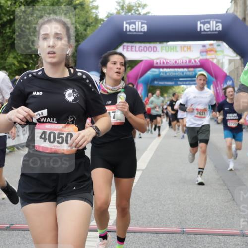 06.09.2026 - CURREX Alsterlauf Yannick Fuchs http://msf.ph/oto/10197035 06.09.2026 09:58:32 Ziel 2013, 2173, 3031, 3055, 3261, 3560, 3693, 4050, 4352, 4423, 4652, 4806, 5521, 5640, 5725, 5840, 5858, 6099, 6118, 6470, 8077, 8296, 8319 meine-sportfotos.de