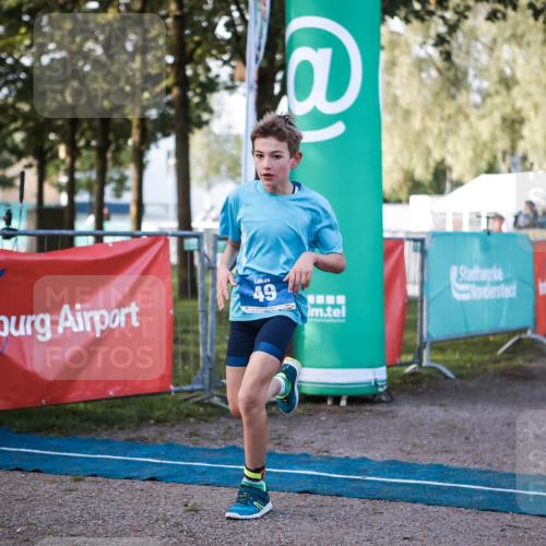 06.09.2026 - 20. Norderstedt Triathlon H.Heesch http://msf.ph/oto/10197222 06.09.2026 09:10:13 Ziel 36, 49 meine-sportfotos.de