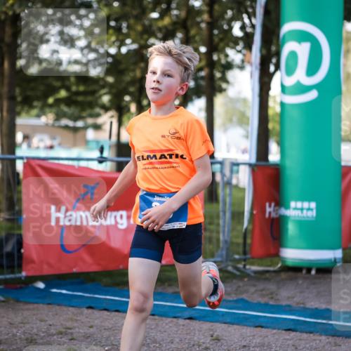 06.09.2026 - 20. Norderstedt Triathlon H.Heesch http://msf.ph/oto/10197255 06.09.2026 09:10:18 Ziel 36, 49 meine-sportfotos.de