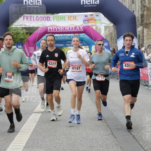 06.09.2026 - CURREX Alsterlauf Yannick Fuchs http://msf.ph/oto/10197352 06.09.2026 09:58:38 Ziel 2034, 2120, 2717, 3031, 3261, 4050, 4147, 4227, 4256, 4265, 4304, 4352, 4356, 4423, 4652, 5205, 5207, 5521, 5725, 6073, 6099, 6118, 6470, 8077 meine-sportfotos.de