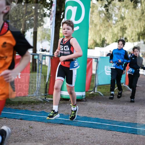 06.09.2026 - 20. Norderstedt Triathlon H.Heesch http://msf.ph/oto/10197384 06.09.2026 09:10:52 Ziel 14, 31, 32, 34, 35, 48 meine-sportfotos.de