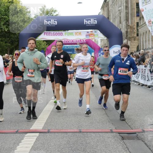 06.09.2026 - CURREX Alsterlauf Yannick Fuchs http://msf.ph/oto/10197399 06.09.2026 09:58:39 Ziel 2034, 2120, 2717, 3031, 4147, 4227, 4256, 4265, 4304, 4352, 4356, 4423, 4652, 4695, 4747, 5205, 5207, 5521, 5706, 5725, 6073, 6099, 6118, 6470, 8077 meine-sportfotos.de