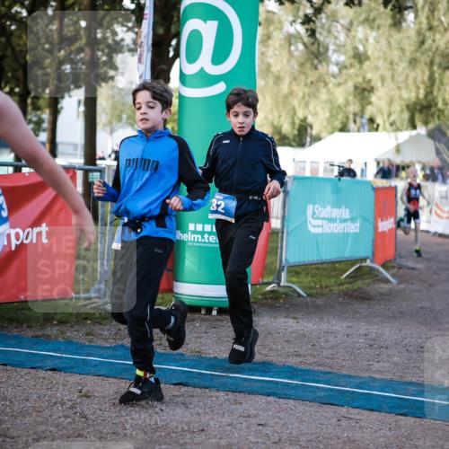 06.09.2026 - 20. Norderstedt Triathlon H.Heesch http://msf.ph/oto/10197400 06.09.2026 09:10:54 Ziel 14, 31, 32, 34, 35, 48 meine-sportfotos.de