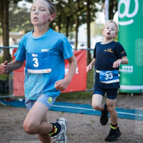 06.09.2026 - 20. Norderstedt Triathlon H.Heesch http://msf.ph/oto/10197527 06.09.2026 09:11:12 Ziel 1, 3, 8, 23, 33 meine-sportfotos.de