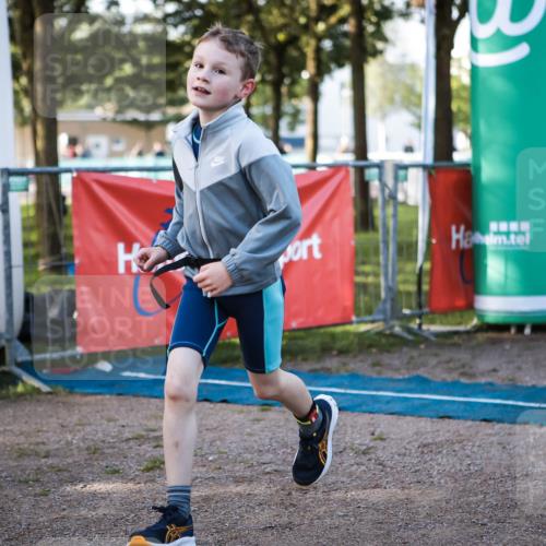 06.09.2026 - 20. Norderstedt Triathlon H.Heesch http://msf.ph/oto/10197614 06.09.2026 09:11:23 Ziel 1, 2 meine-sportfotos.de