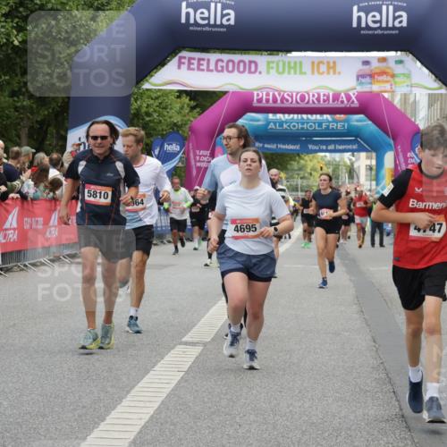 06.09.2026 - CURREX Alsterlauf Yannick Fuchs http://msf.ph/oto/10197639 06.09.2026 09:58:42 Ziel 2034, 2120, 2717, 4147, 4227, 4256, 4265, 4304, 4356, 4423, 4652, 4695, 4747, 5205, 5207, 5521, 5706, 5725, 5764, 5810, 5964, 6073 meine-sportfotos.de