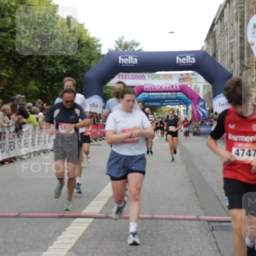 06.09.2026 - CURREX Alsterlauf Yannick Fuchs http://msf.ph/oto/10197778 06.09.2026 09:58:44 Ziel 2017, 2034, 2120, 2244, 2717, 3078, 3691, 4147, 4227, 4256, 4265, 4304, 4356, 4652, 4695, 4747, 5205, 5207, 5706, 5764, 5810, 5964, 6073, 6111 meine-sportfotos.de