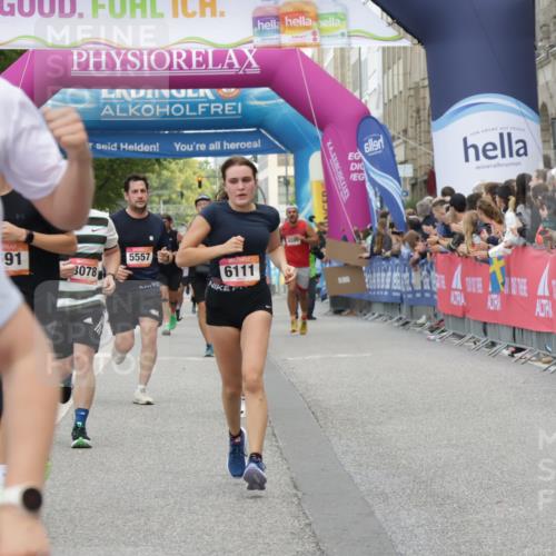 06.09.2026 - CURREX Alsterlauf Yannick Fuchs http://msf.ph/oto/10197801 06.09.2026 09:58:45 Ziel 2017, 2034, 2120, 2244, 2717, 3078, 3691, 4147, 4227, 4256, 4265, 4304, 4356, 4695, 4747, 5205, 5207, 5557, 5706, 5764, 5810, 5964, 6073, 6111 meine-sportfotos.de