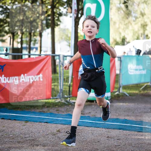 06.09.2026 - 20. Norderstedt Triathlon H.Heesch http://msf.ph/oto/10197963 06.09.2026 09:13:05 Ziel 20, 38 meine-sportfotos.de