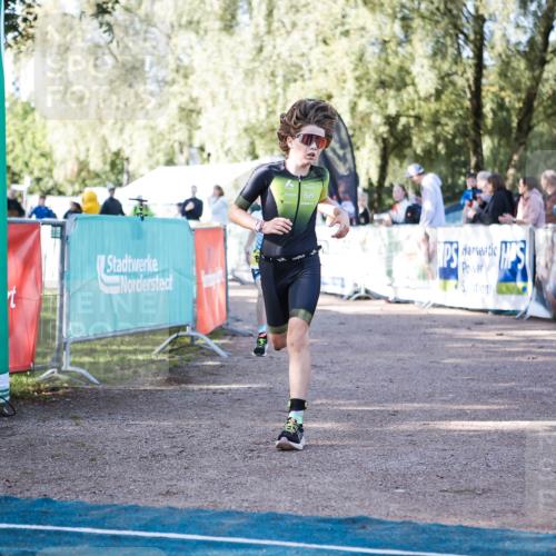 06.09.2026 - 20. Norderstedt Triathlon H.Heesch http://msf.ph/oto/10198429 06.09.2026 09:44:56 Ziel 602, 622 meine-sportfotos.de