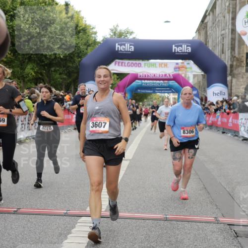 06.09.2026 - CURREX Alsterlauf Yannick Fuchs http://msf.ph/oto/10198528 06.09.2026 10:07:08 Ziel 2148, 2355, 3103, 3376, 3607, 3656, 4078, 5069, 5527, 5792, 5937, 5951, 6214, 8303, 8306 meine-sportfotos.de