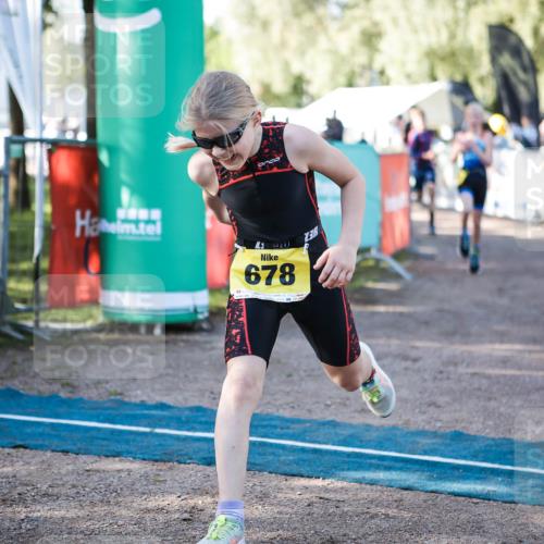 06.09.2026 - 20. Norderstedt Triathlon H.Heesch http://msf.ph/oto/10198811 06.09.2026 09:46:42 Ziel 631, 637, 649, 661, 677, 678, 685, 693 meine-sportfotos.de