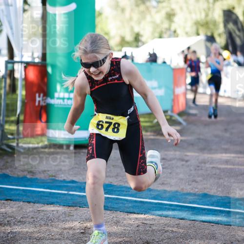 06.09.2026 - 20. Norderstedt Triathlon H.Heesch http://msf.ph/oto/10198813 06.09.2026 09:46:42 Ziel 631, 637, 649, 661, 677, 678, 685, 693 meine-sportfotos.de