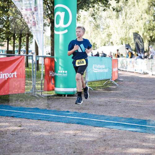 06.09.2026 - 20. Norderstedt Triathlon H.Heesch http://msf.ph/oto/10198949 06.09.2026 09:46:57 Ziel 643, 658, 676 meine-sportfotos.de