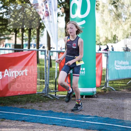 06.09.2026 - 20. Norderstedt Triathlon H.Heesch http://msf.ph/oto/10198995 06.09.2026 09:47:01 Ziel 643, 658 meine-sportfotos.de